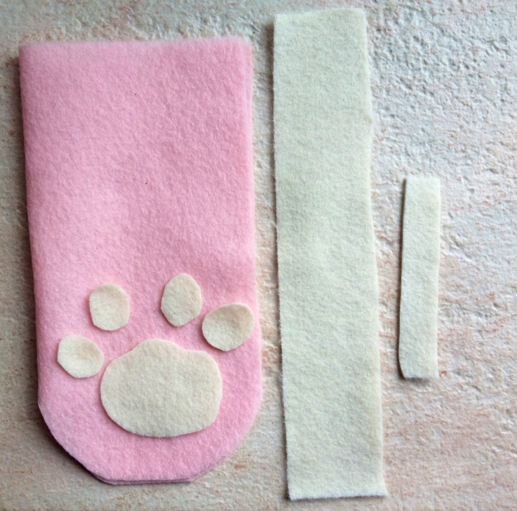 Pet paw stocking