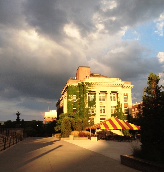 university-of-minnesota-the-pink-paperdoll-blog