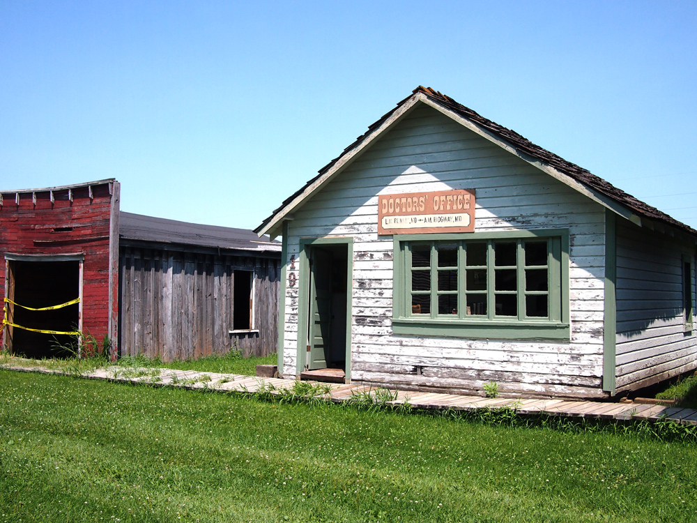 Visit Pioneer Park Minnesota