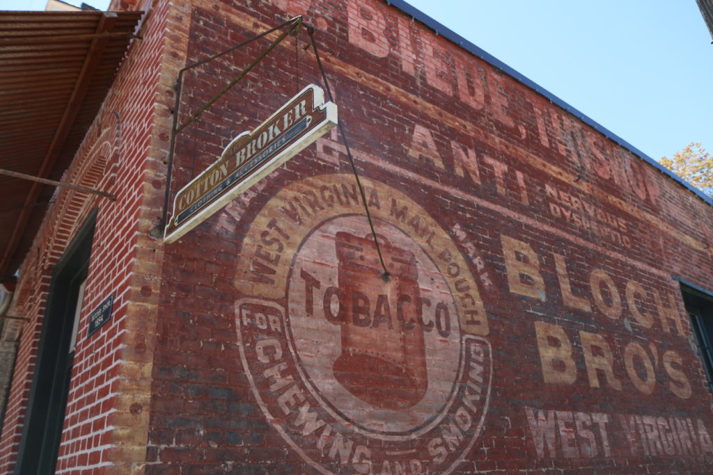 visiting jacksonville oregon